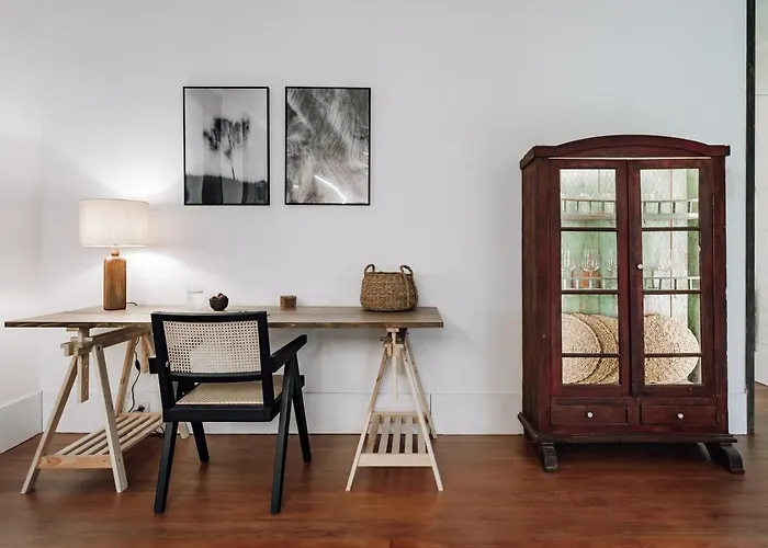 Zuheros - 2 Bedrooms In Eixample Dreta *