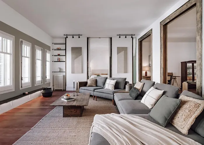 Zuheros - 2 Bedrooms In Eixample Dreta * Barcelona