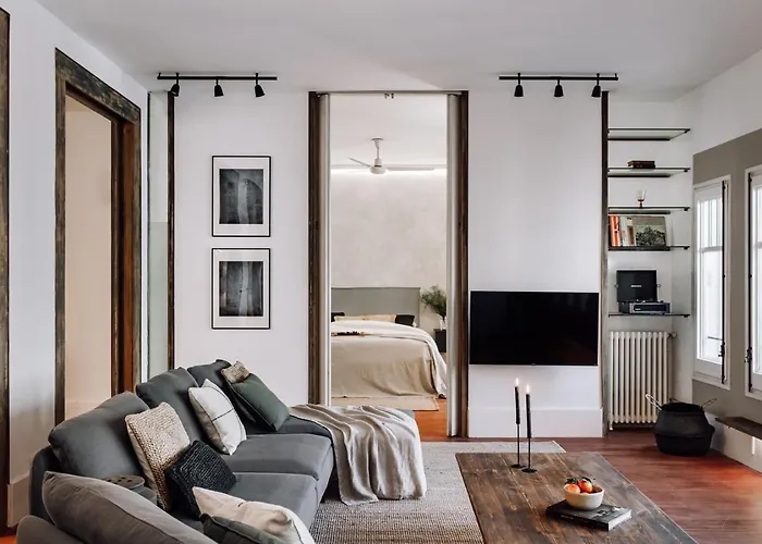 Zuheros - 2 Bedrooms In Eixample Dreta Appartement *