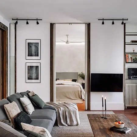 Zuheros - 2 Bedrooms In Eixample Dreta Daire *